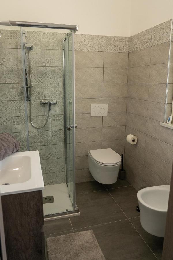 Piscina San Lorenzo Сантия Екстериор снимка